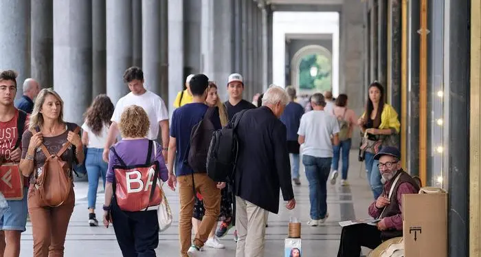 Italia, il divario ricchi-poveri cresce di oltre 6 volte