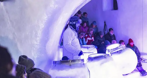 Ice Music Festival in Presena: partita la stagione nell'igloo con il concerto della Bandabardò