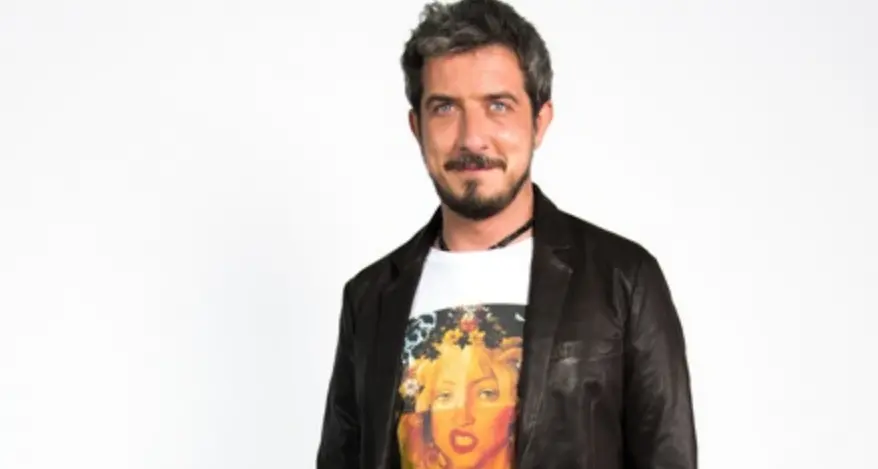 Su Italia 1 arriva «La pupa e il secchione e viceversa»