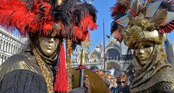 Il Carnevale di Venezia in 150 appuntamenti all'insegna dell'amore