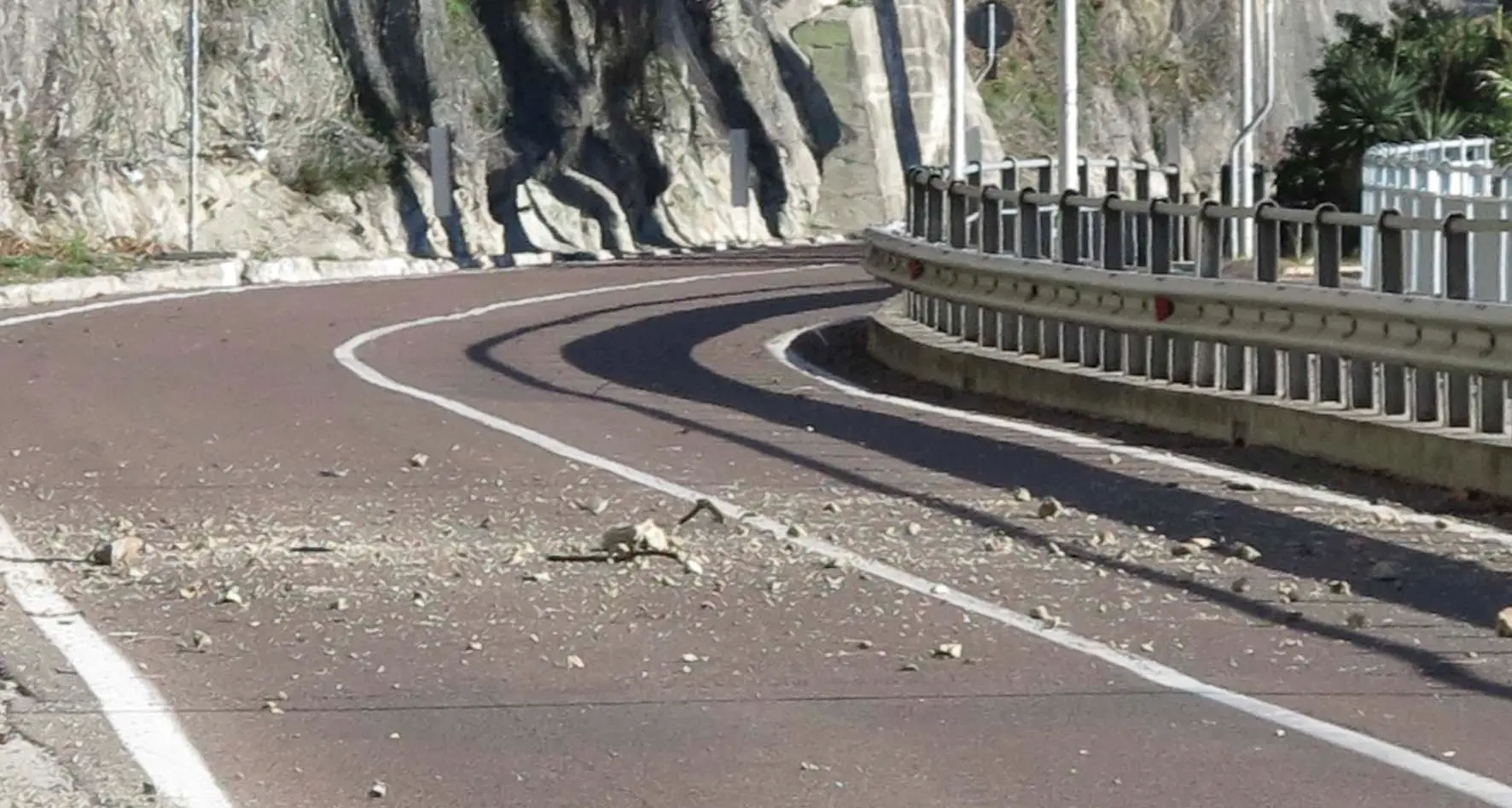 Da lunedì la Riva-Torbole chiusa per quattro giorni per la messa in sicurezza