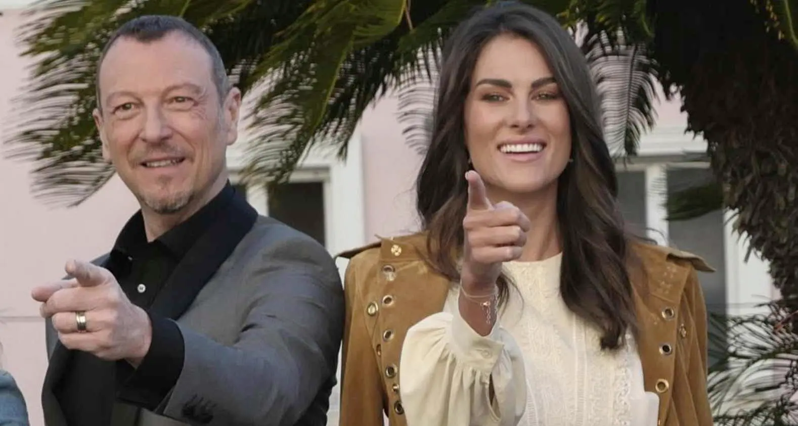 Amadeus, accuse di sessismo lui prova a difendersi, ma poi conclude «Me ne frego»