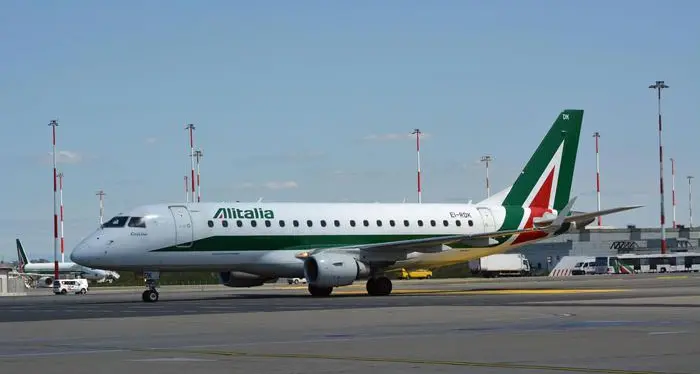 Coronavirus: a Mauritius bloccati i passeggeri di un volo Alitalia