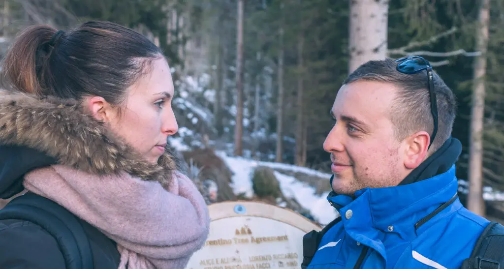 Silvia e Andrea si sposano ma invece delle bomboniere \"adottano\" una foresta dopo Vaia