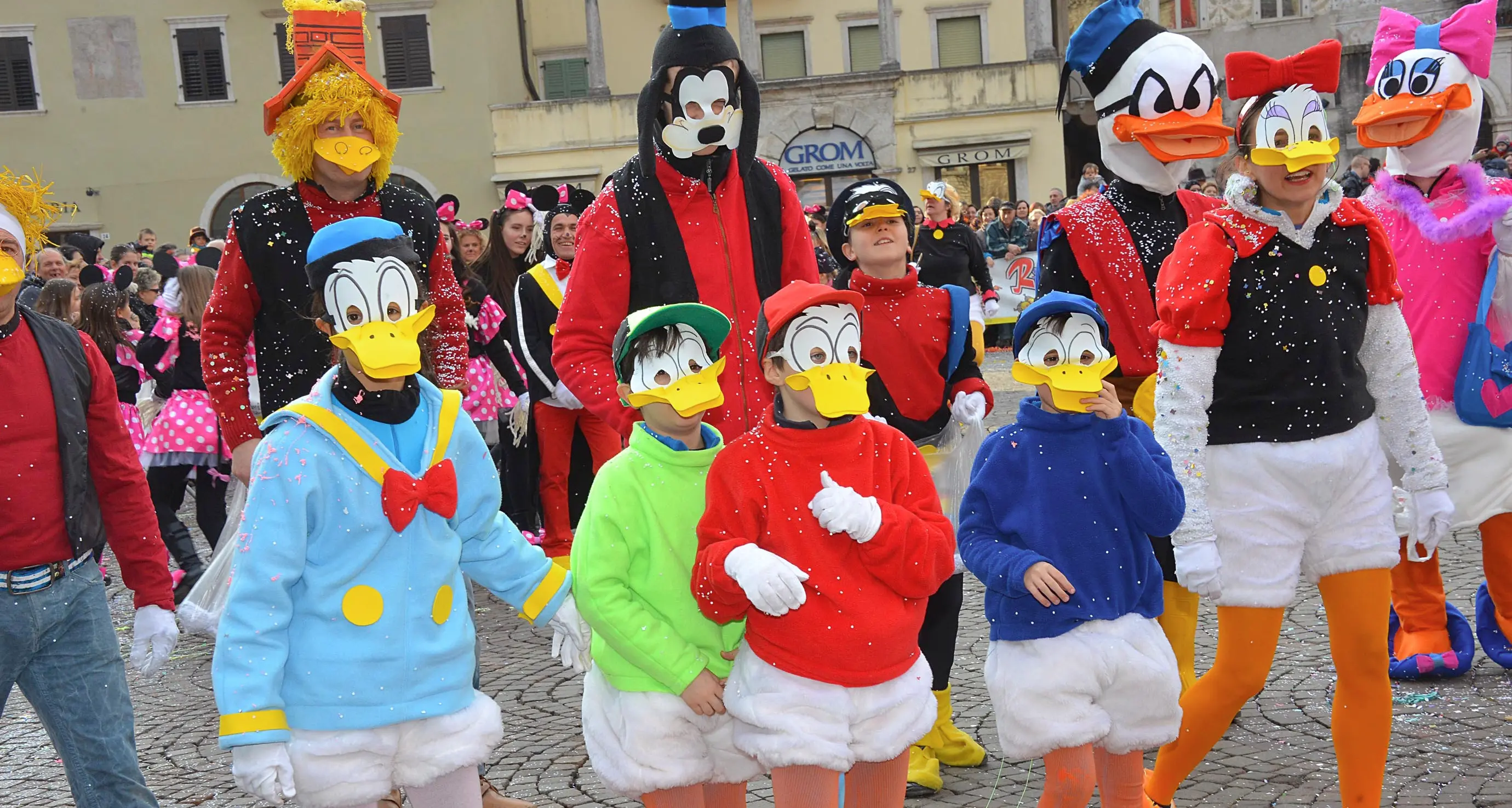 Il Gran Carnevale di Trento al via da San Valentino: 12 giorni con carri e mascherine