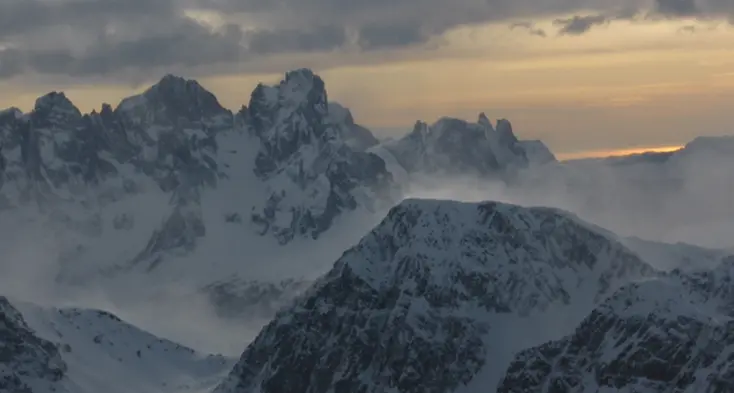 Vento forte, a Punta Ces 189 all'ora in Paganella da +10 a -10 gradi ma da domani tempo \"normale\"