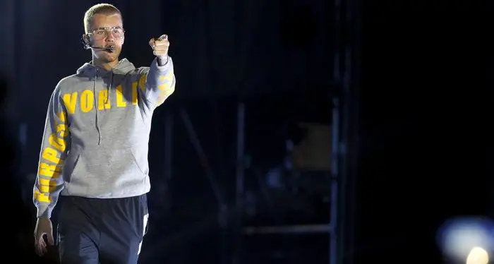 Justin Bieber rivela: «Ho la malattia di Lyme» trasmessa dalle zecche