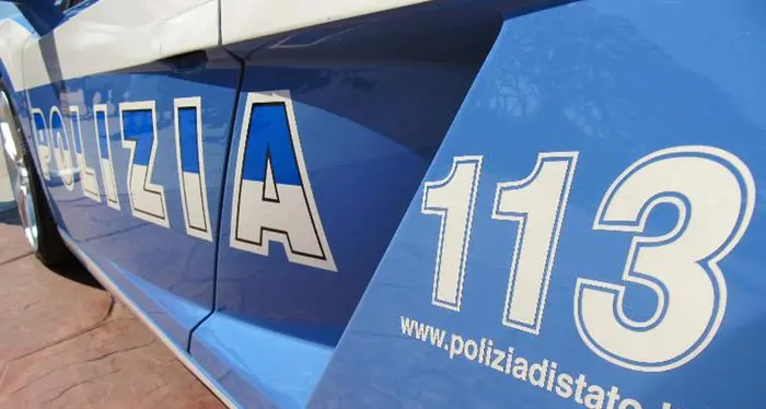 Presa a bastonate per gelosia. La moglie denuncia il marito