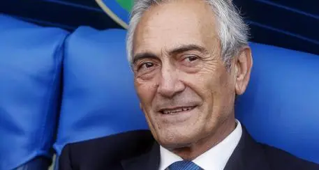 La Serie A si interroga Gravina, presidente Figc: \"riprenderemo, anche in estate\"