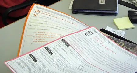 Reddito cittadinanza: le cifre Più assegni a Napoli che a Lombardia e Veneto insieme
