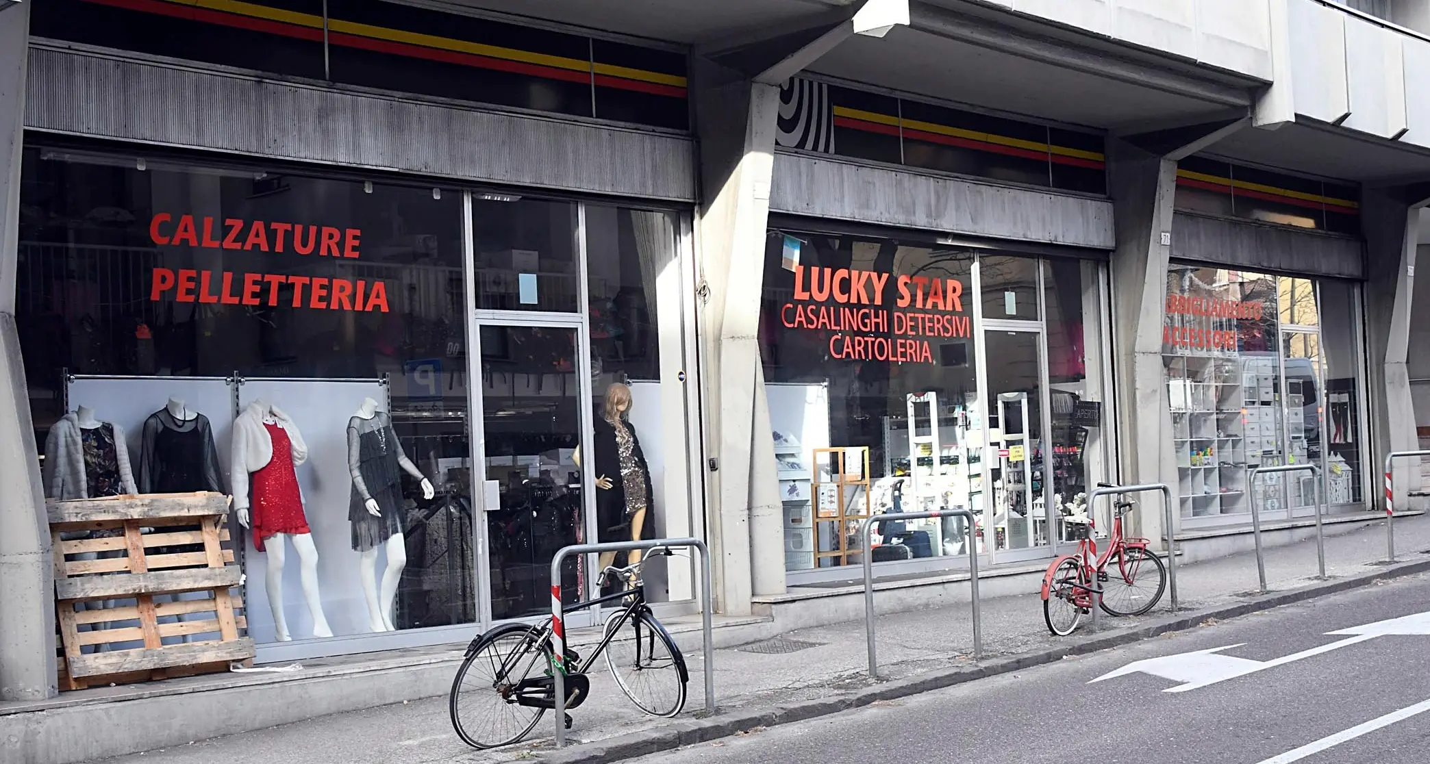 Problemi di sicurezza: chiuso il bazar cinese