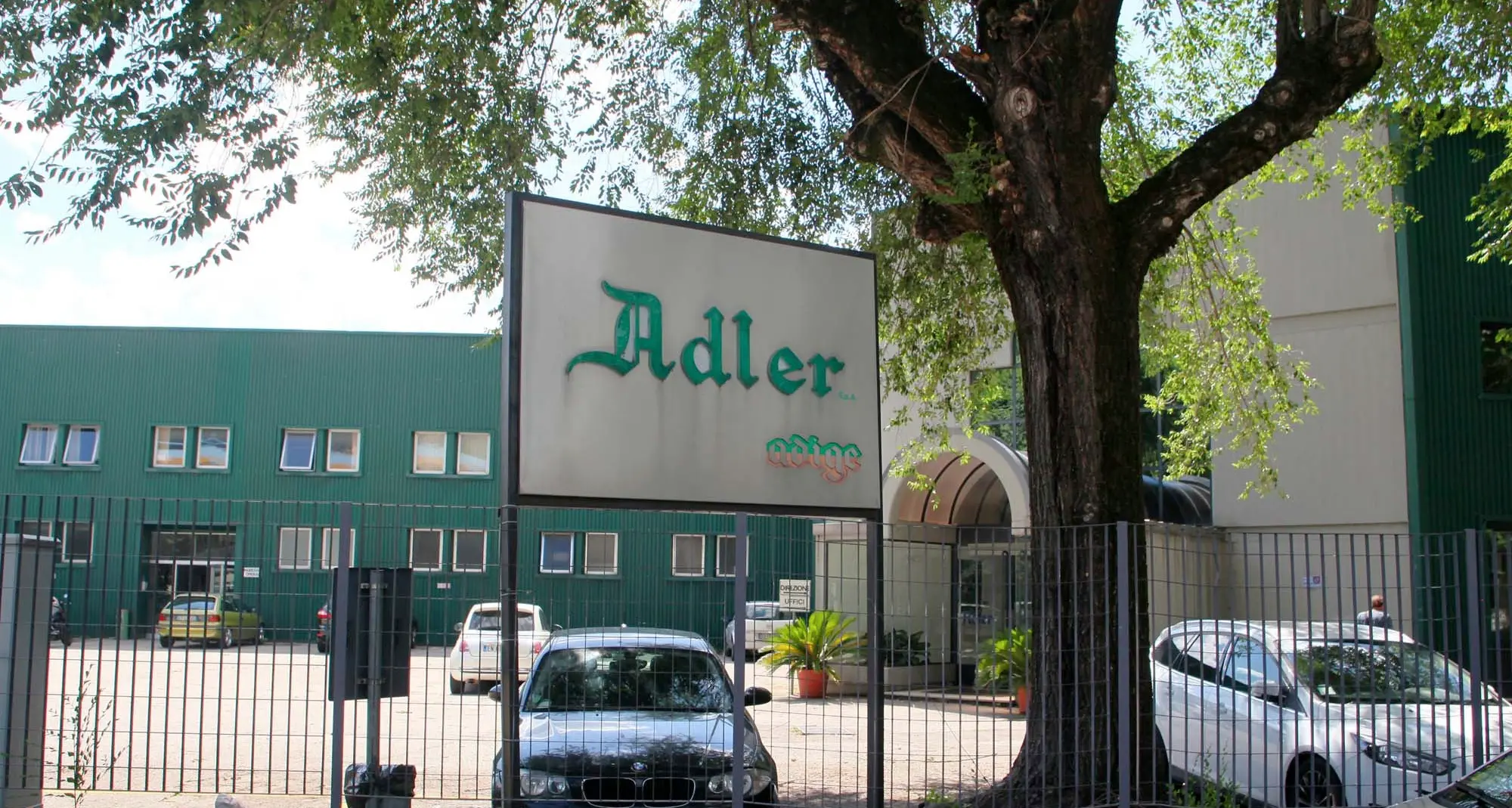 Annuncio shock alla Adler: 24 esuberi su 51 dipendenti si dimezza la forza lavoro