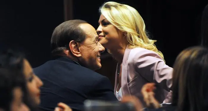 Il fascino delle Sardine su Francesca Pascale: «Potrei scendere in piazza»
