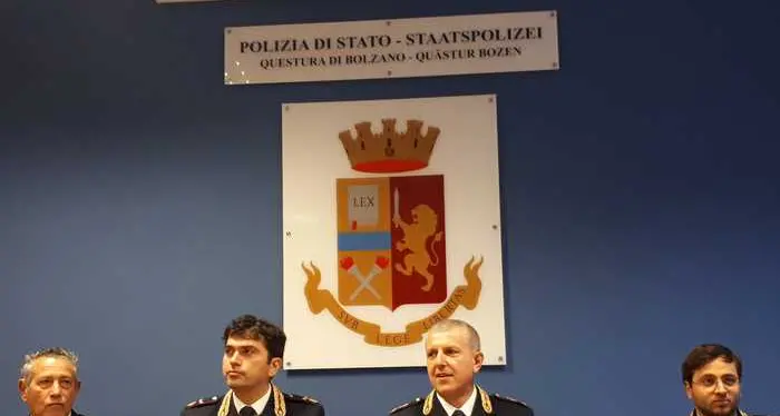 Fermato tassista insospettabile In auto 1,6 kg di eroina