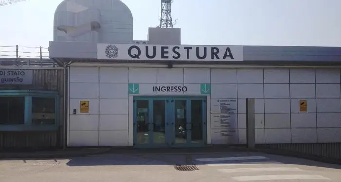 Coronavirus: la Questura chiude gli uffici immigrazione