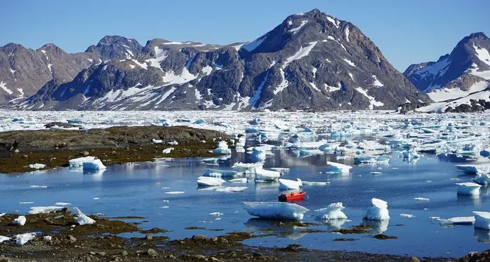 Groenlandia, i ghiacci si sciolgono più rapidamente del previsto
