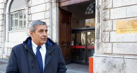 'Ndrangheta, si dimette il presidente della Valle d'Aosta