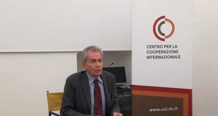 Caos cooperazione internazionale Raffaelli si dimette per i tagli