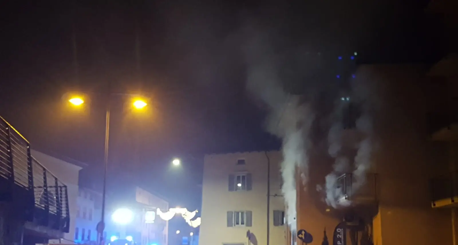 Esplosione in una pizzeria a Cles Probabile una fuga di gas