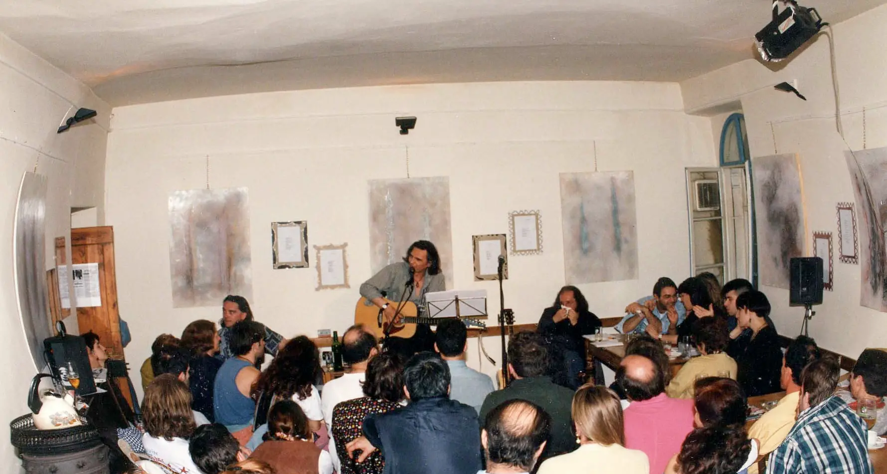 Ricordi di Arcipelago: ci passò tutta la città Serata amarcord al Barrio