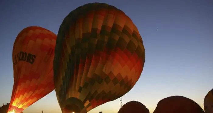 Mongolfiere in difficoltà hanno causano la chiusura temporanea del «Catullo»