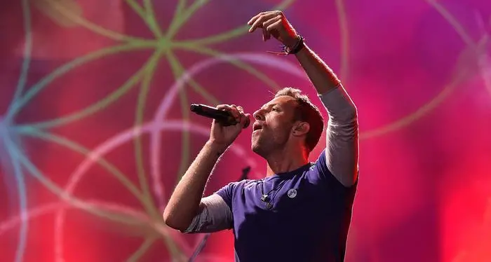 Coldplay: nuovo album e concerto in streaming dalla Giordania