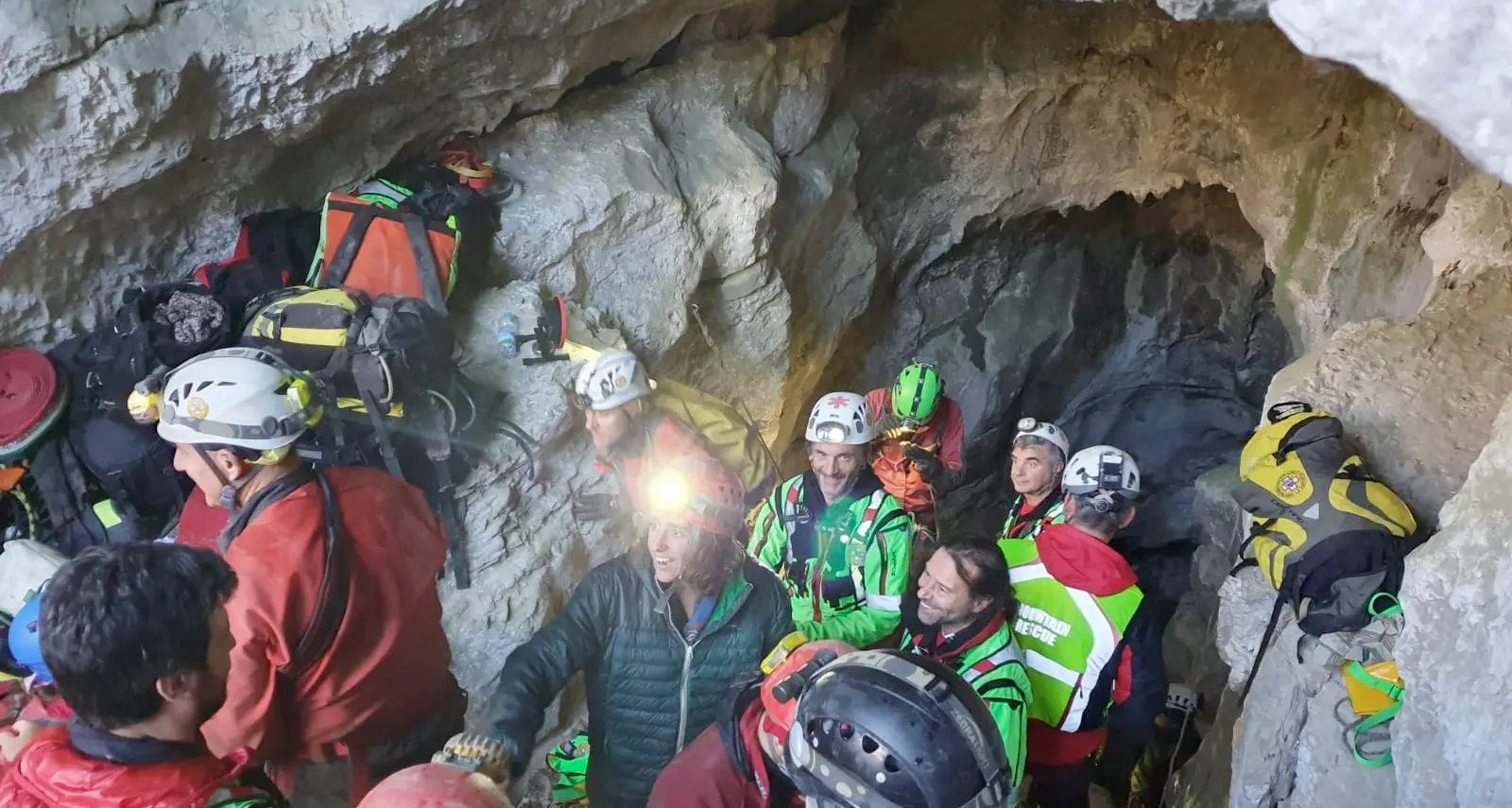 Il grazie di due speleologi salvati ad Arco: «Soccorritori, vi dobbiamo la vita»