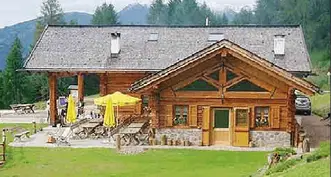 Val dei Mocheni, nuova gestione per Van Spitz e Kaiserwiesen