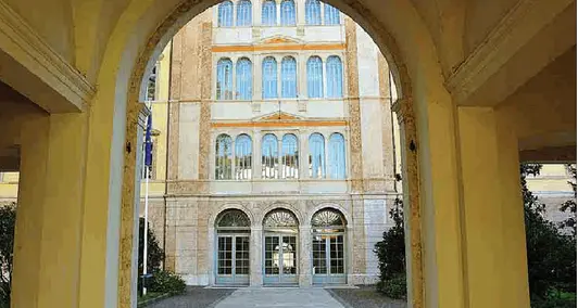 “Bolle” sulla pelle, studenti a casa dopo la gita scolastica
