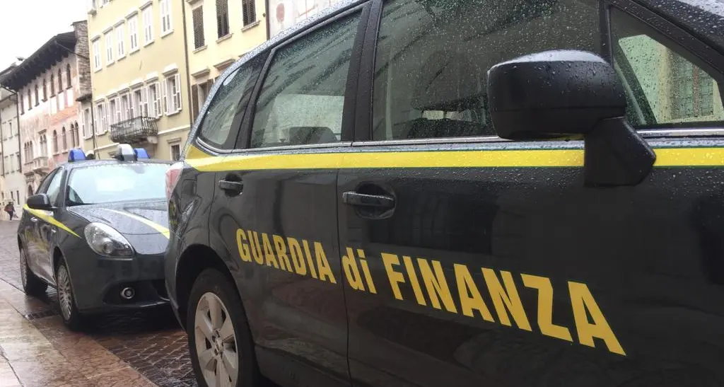 La Guardia di Finanza cerca 66 allievi ufficiali: il concorso scade il 21 febbraio