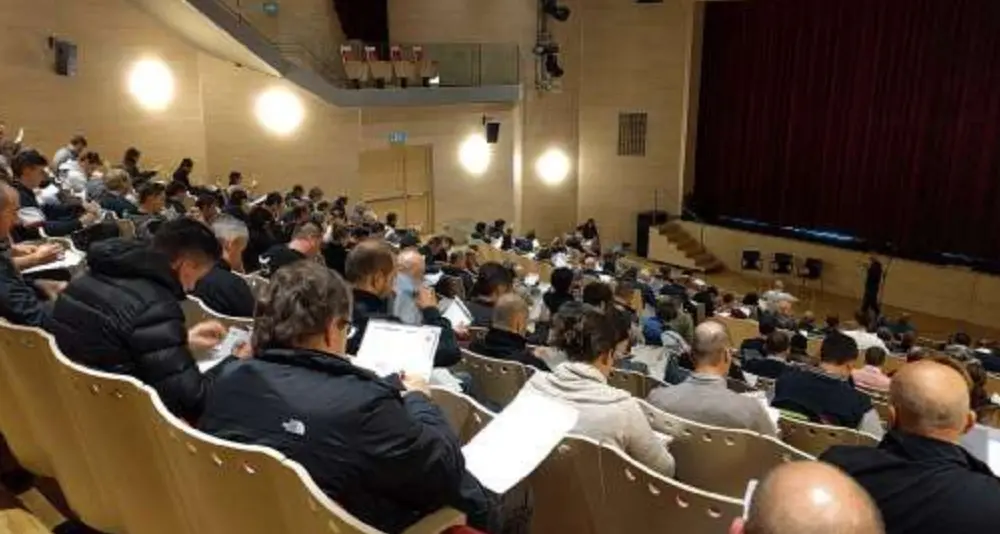 A caccia del posto fisso In 150 per il concorso Amnu