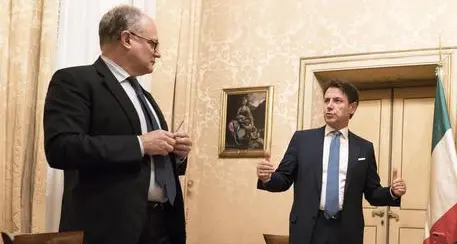 Scontro Pd-M5s sulla manovra Slitta il consiglio dei ministri
