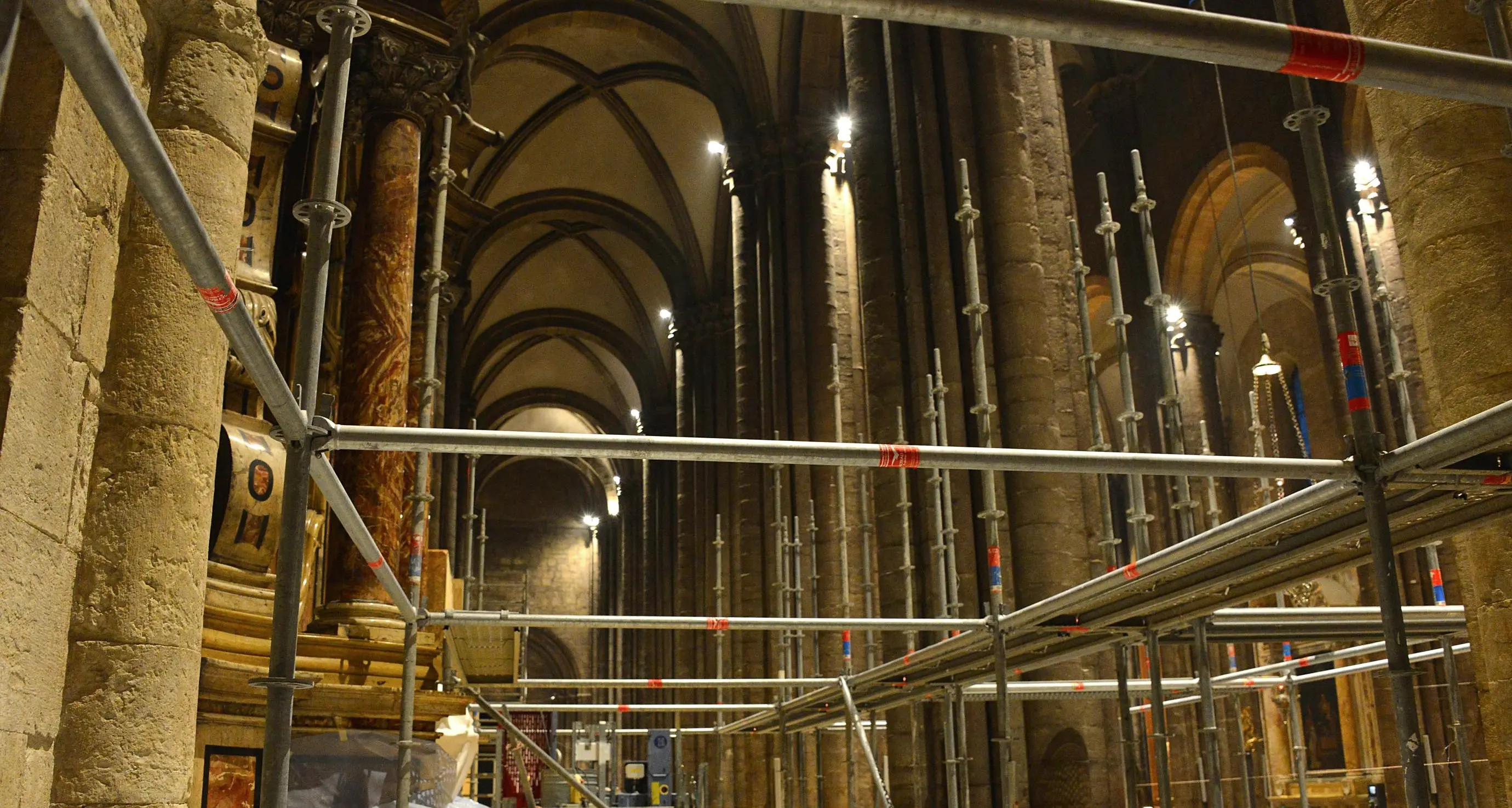 Cattedrale di San Vigilio: navata \"ristretta\" per lavori fino al prossimo giovedì 24