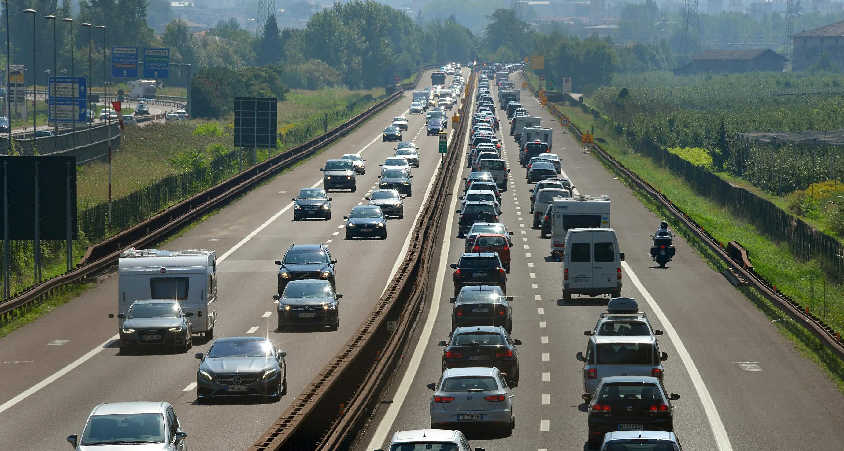 A22, meno inquinamento con la riduzione della velocità