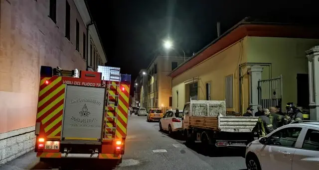 Fuga di gas: evacuata l'agenzia immobiliare