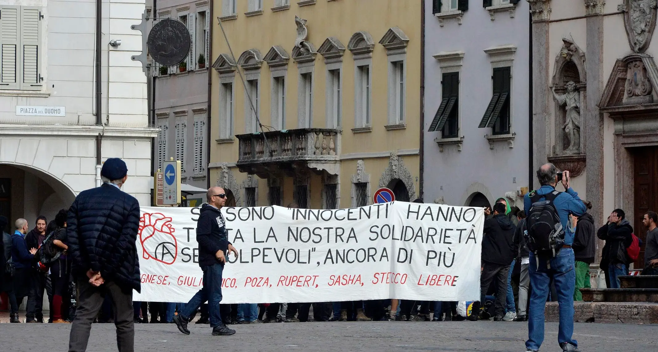Rischiano di tornare in cella quattro dei sette anarchici del \"covo\" di Civezzano
