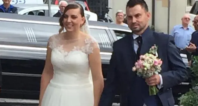 Il \"Rover Wedding\" del sindaco che sposa la consigliera
