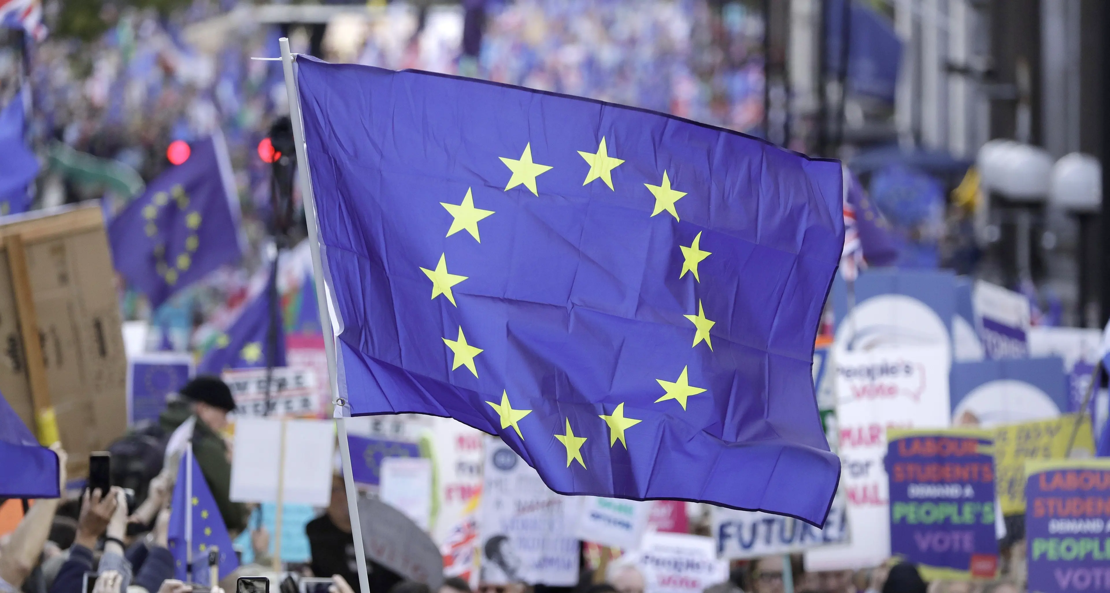 UK ko: Westminster congela la Brexit di Boris a Londra è ormai caos