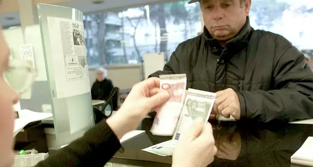 Incassa un assegno falso La banca deve risarcire