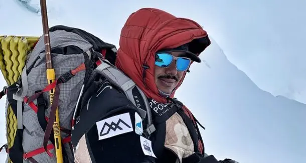 Il nepalese Nirmal Purja completa la scalata degli Ottomila in soli sei mesi consecutivi