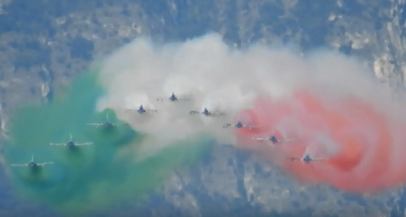 Ecco le Frecce Tricolori in volo sulla città di Trento il VIDEO DELL'ESIBIZIONE