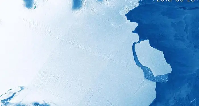 Iceberg gigantesco si stacca dall'Antartide