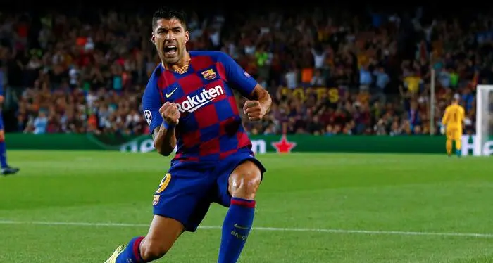 La doppietta di Suarez stende l'Inter