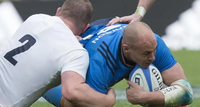 Rugby, la minaccia del tifone fa annullare Italia-All Blacks