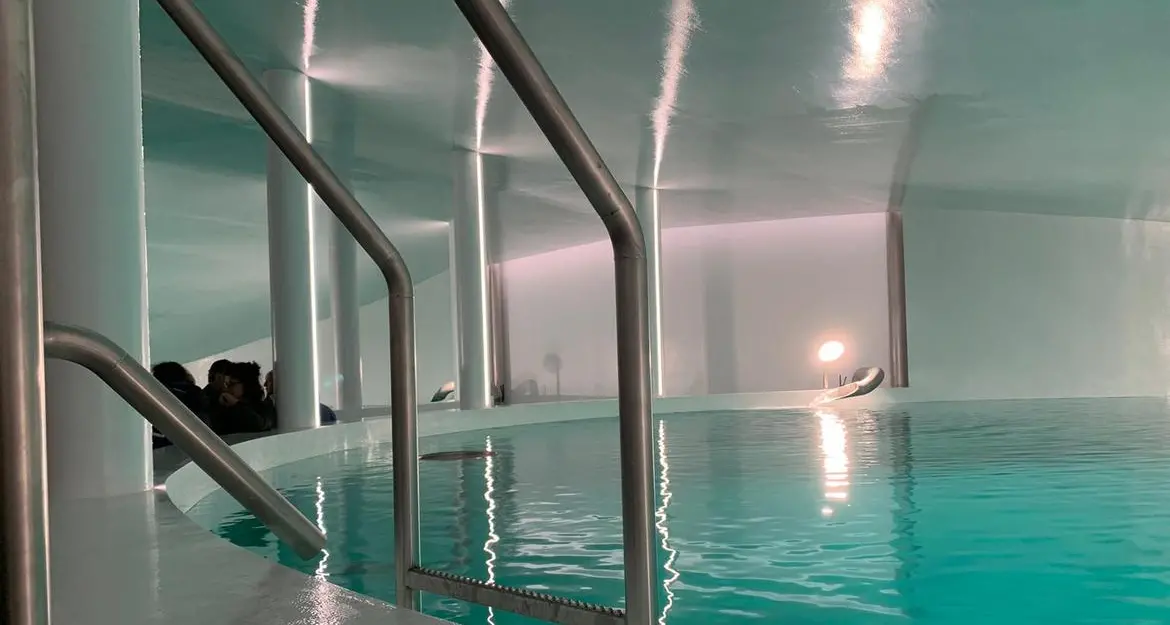 Per l'acquedotto di Lundo una condotta di 10 chilometri e la vasca sembra una piscina