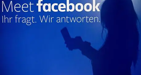 Troppo odio su Facebook Coca Cola si ritira e Zuckerberg è in allarme