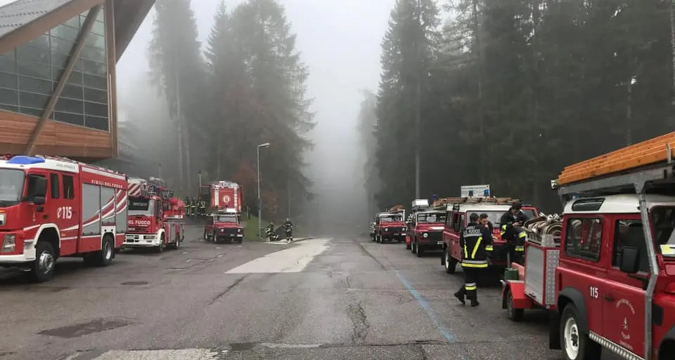 Incendio a Marilleva: è solo un'esercitazione per i pompieri della valle
