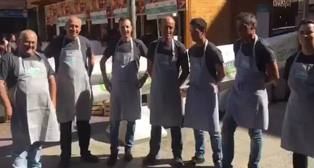 Le macellerie di montagna in piazza Battisti con le \"tapas\" di carne