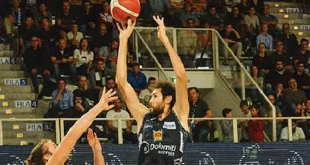 Anche il basket cede: campionato di A finito