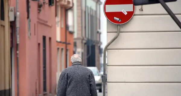 Il dramma dell'Alzheimer: in Trentino 8mila malati Il dolore di una figlia: «Schiava e prigioniera di mio padre»